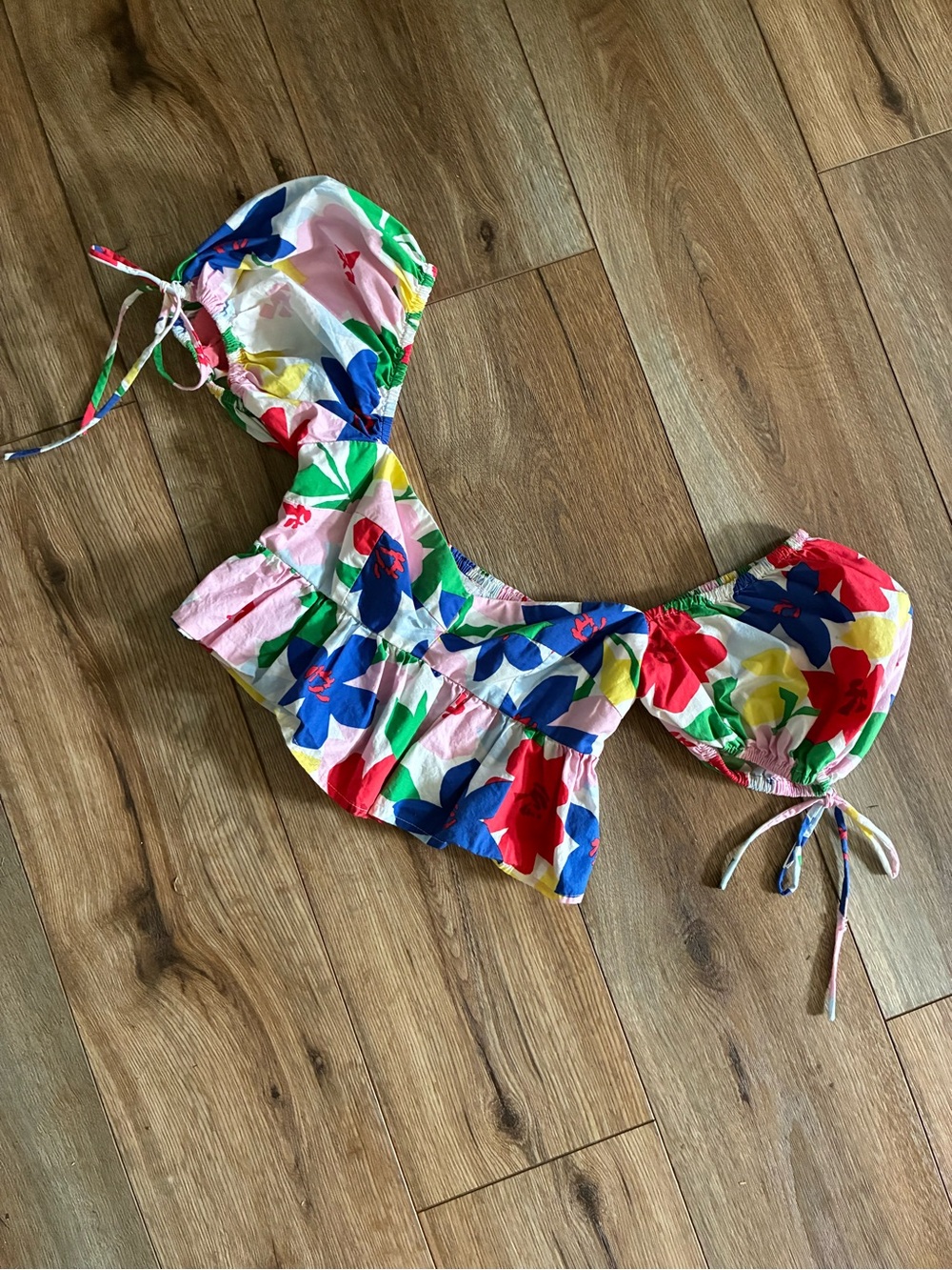 Olivaceous sz S Floral Ruffle Crop Top - Multicolor like new!